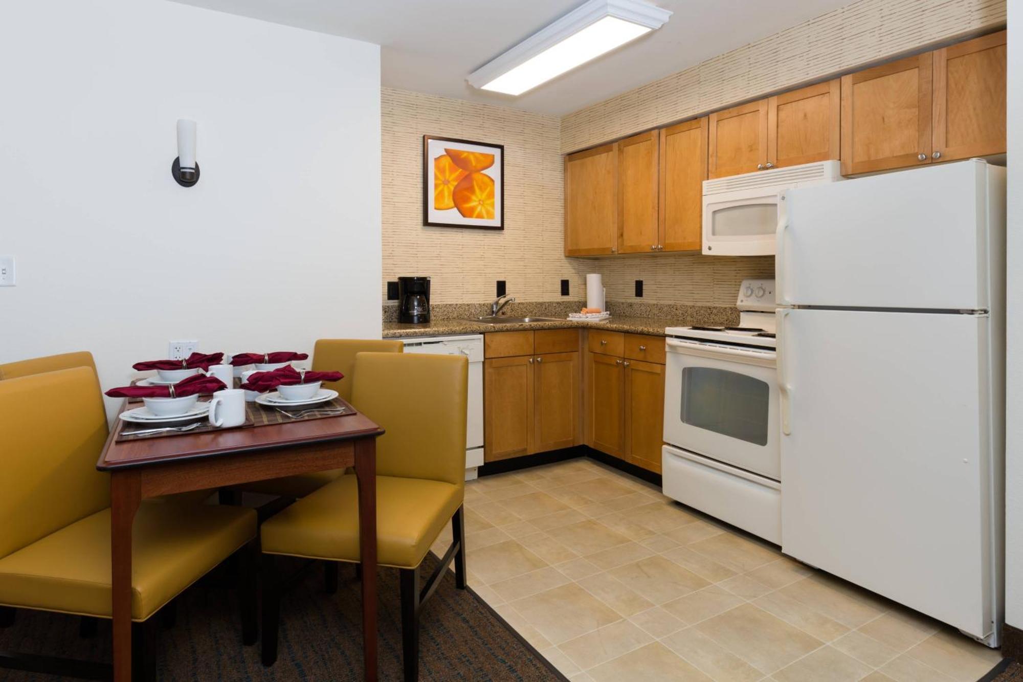 Residence Inn Baton Rouge Towne Center at Cedar Lodge Eksteriør billede