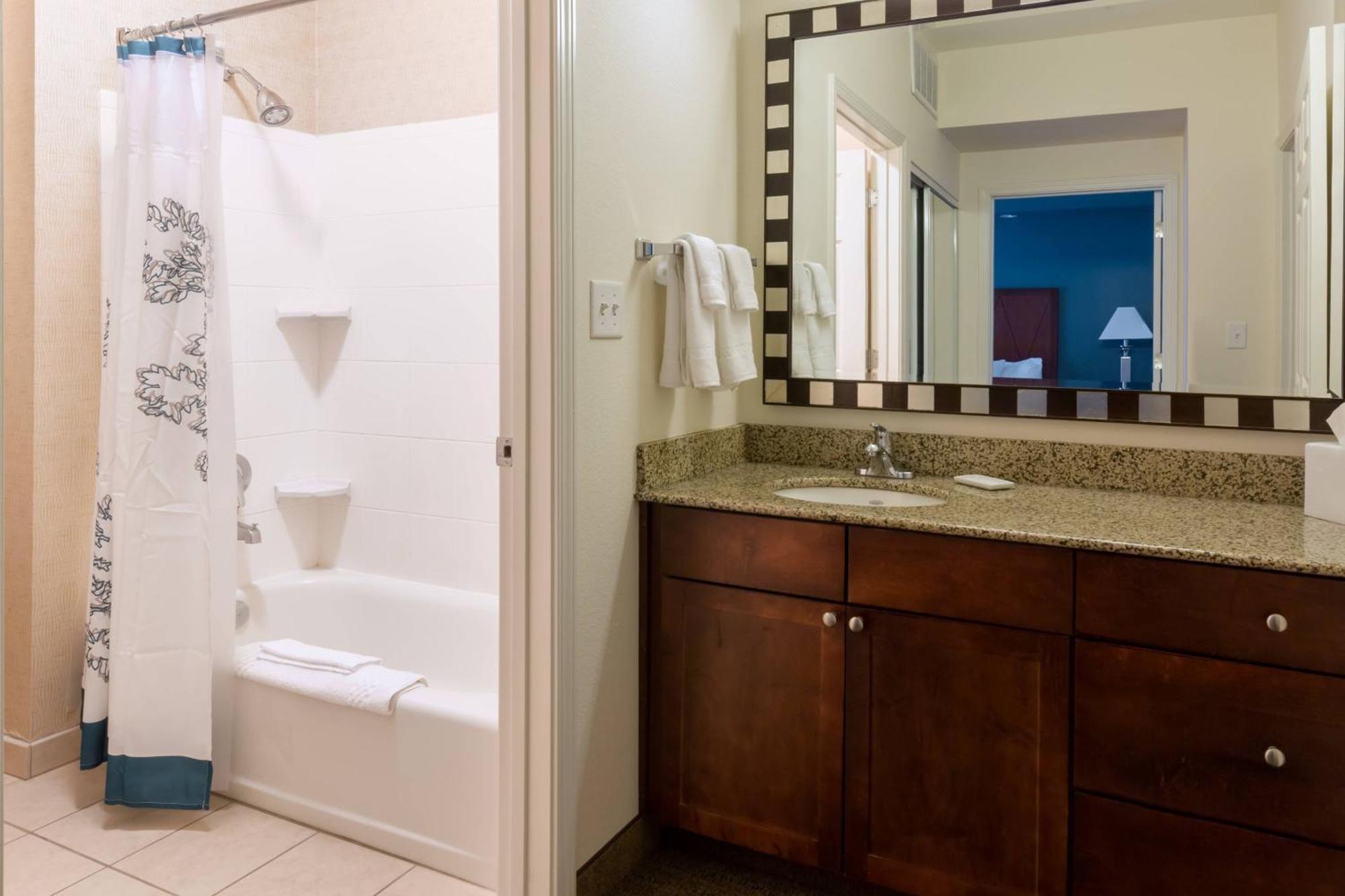 Residence Inn Baton Rouge Towne Center at Cedar Lodge Eksteriør billede